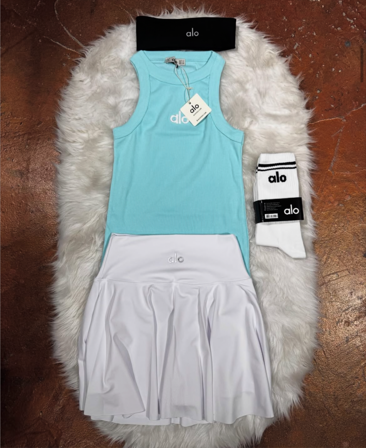 Atlet Şortlu Etek Bandana Çorap 4’lü Takım