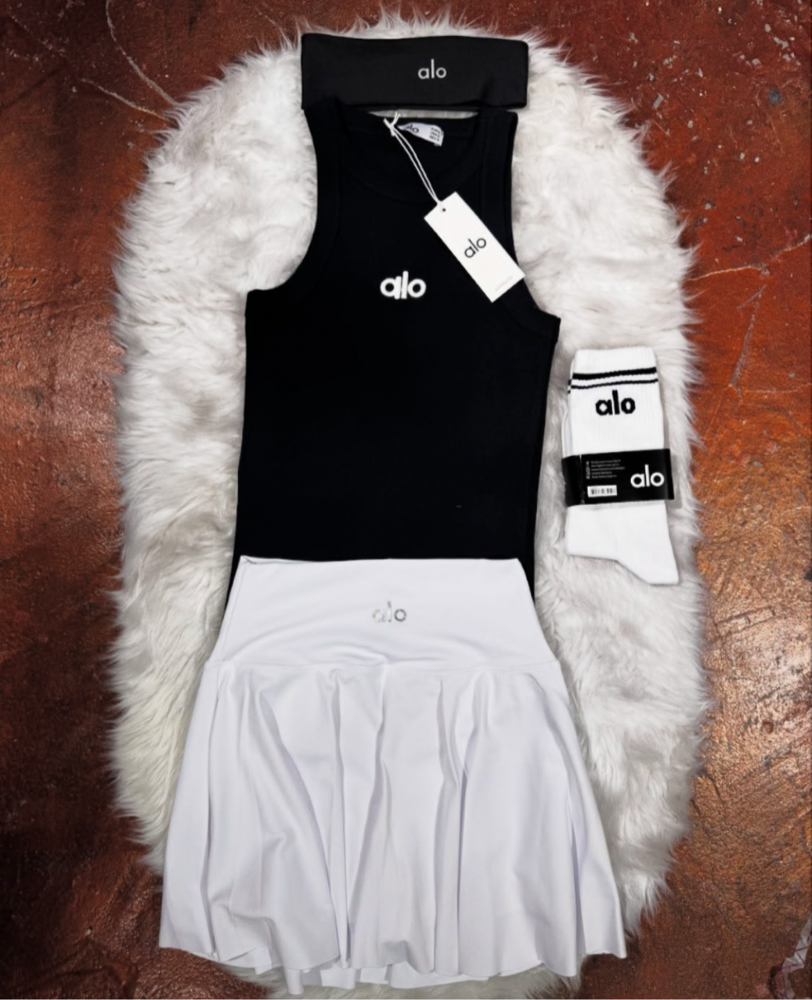 Atlet Şortlu Etek Bandana Çorap 4’lü Takım