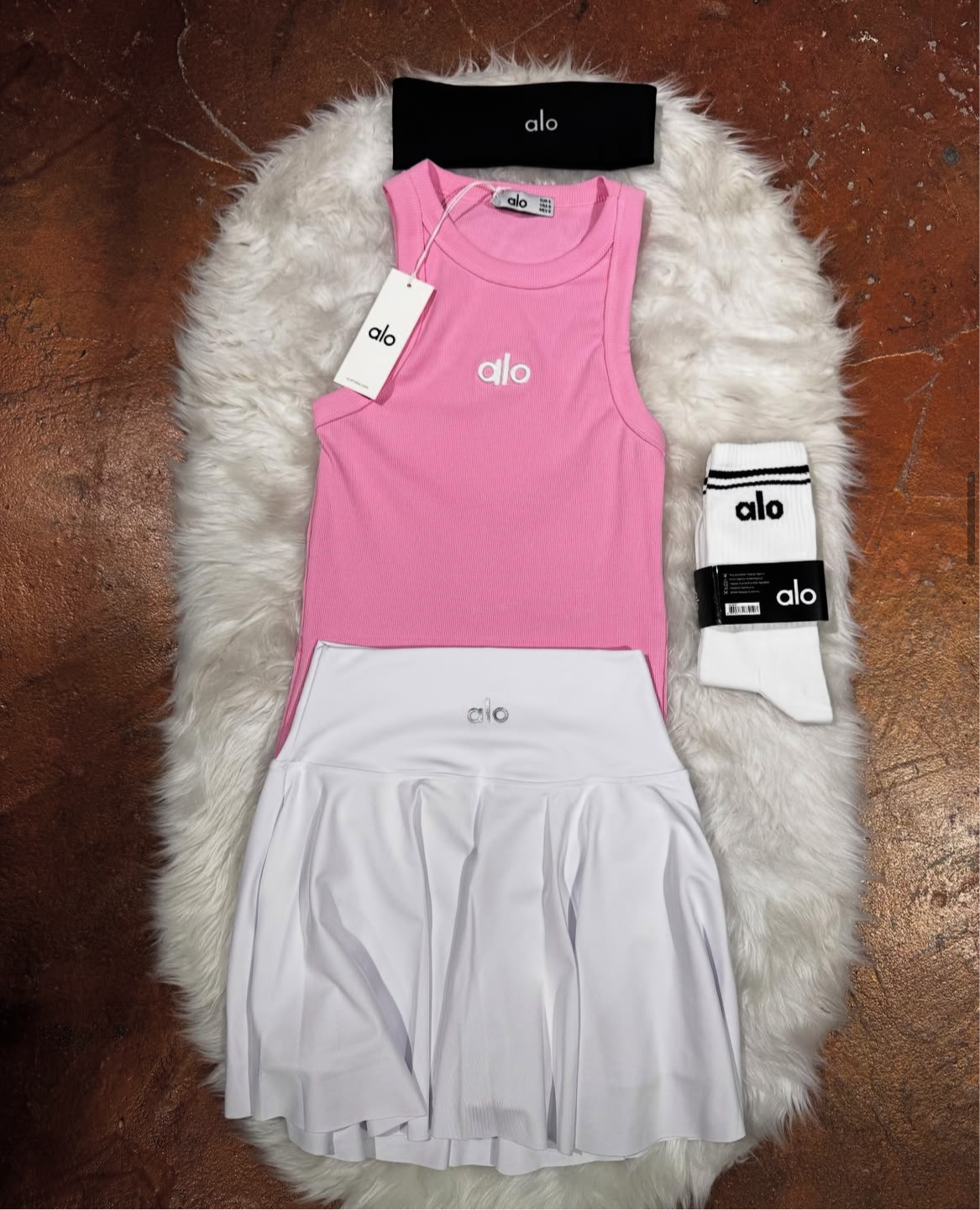 Atlet Şortlu Etek Bandana Çorap 4’lü Takım