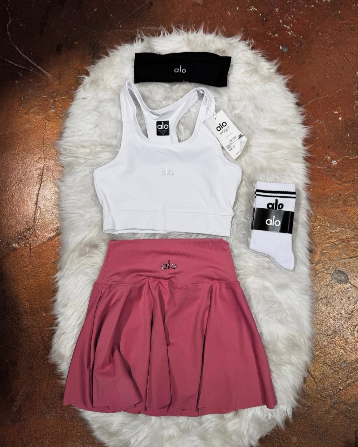 Sırt Detaylı Büstiyer Şortlu Etek Çorap Bandana Takım