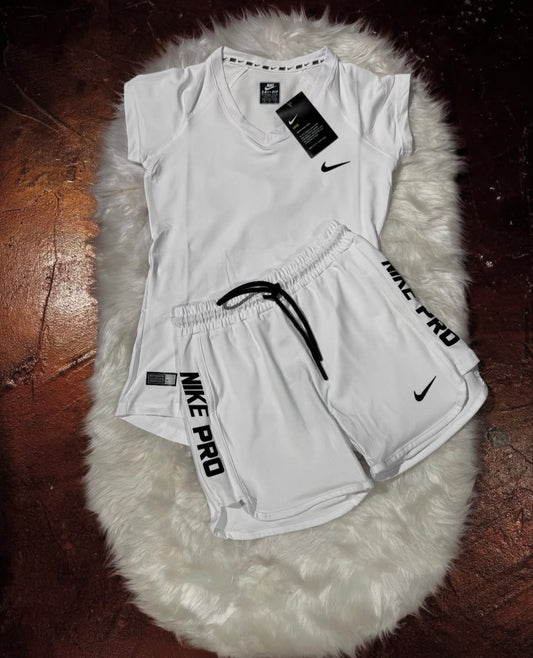 T-Shirt Şort Takım