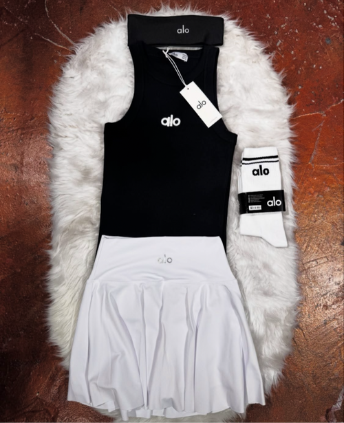 Atlet Şortlu Etek Bandana Çorap 4’lü Takım