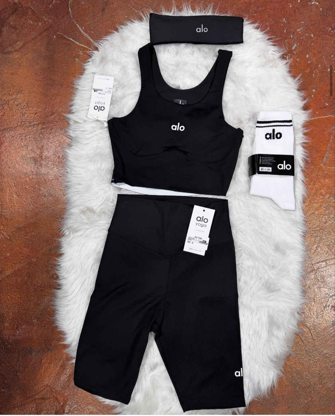 Büstiyer Şortlu Tayt Bandana Çorap 4’lü Takım