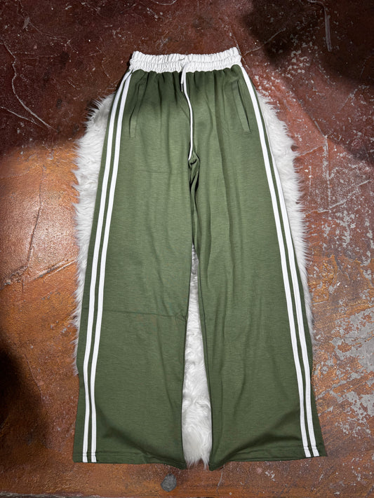 Çift Çizgi Detaylı Pantolon