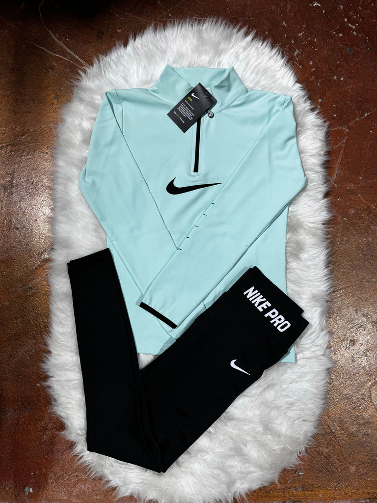 Nike Yarım Fermuar Sweatshirt Tayt Takım