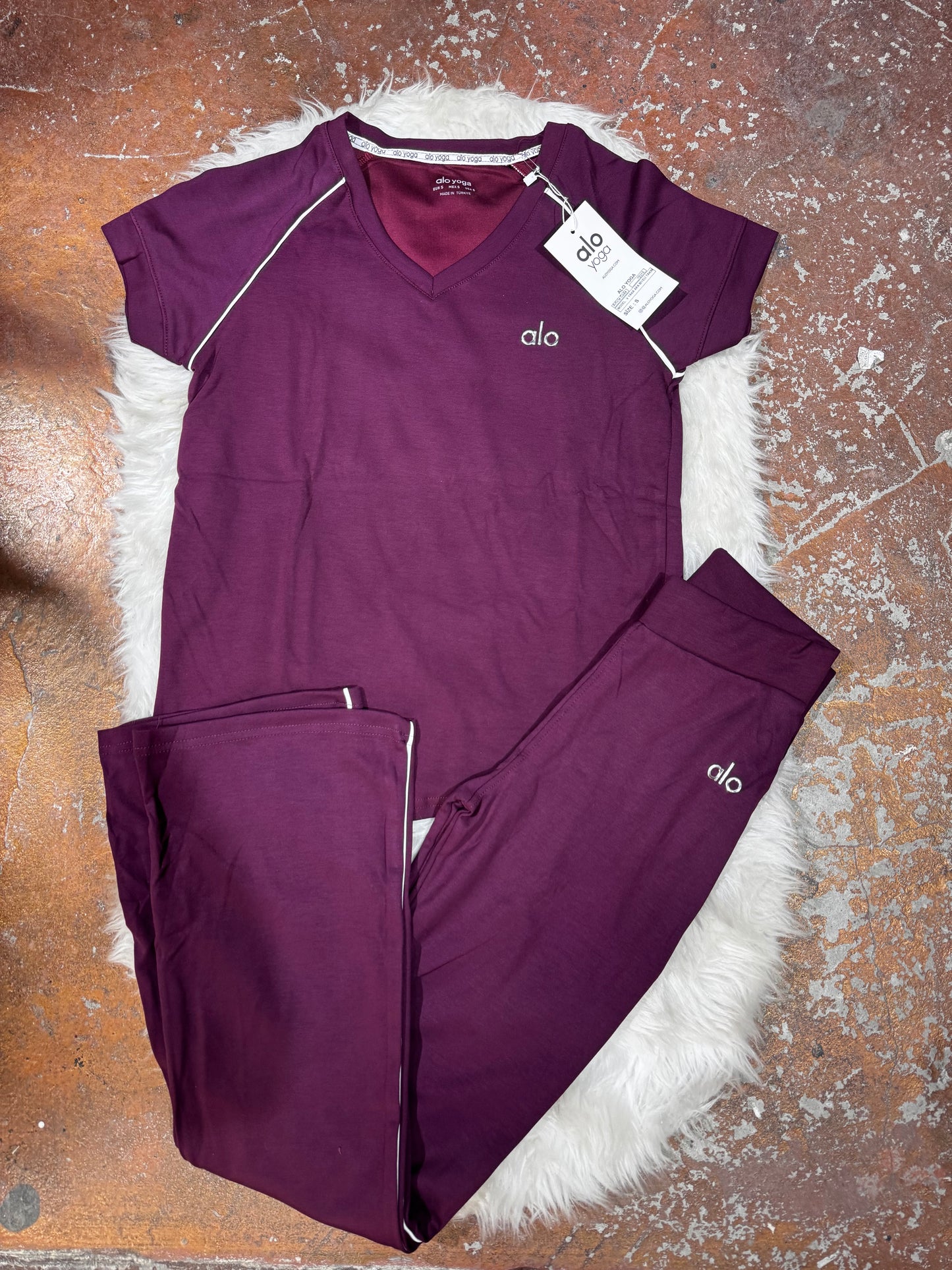 Biyeli T-Shirt Pantolon Takım