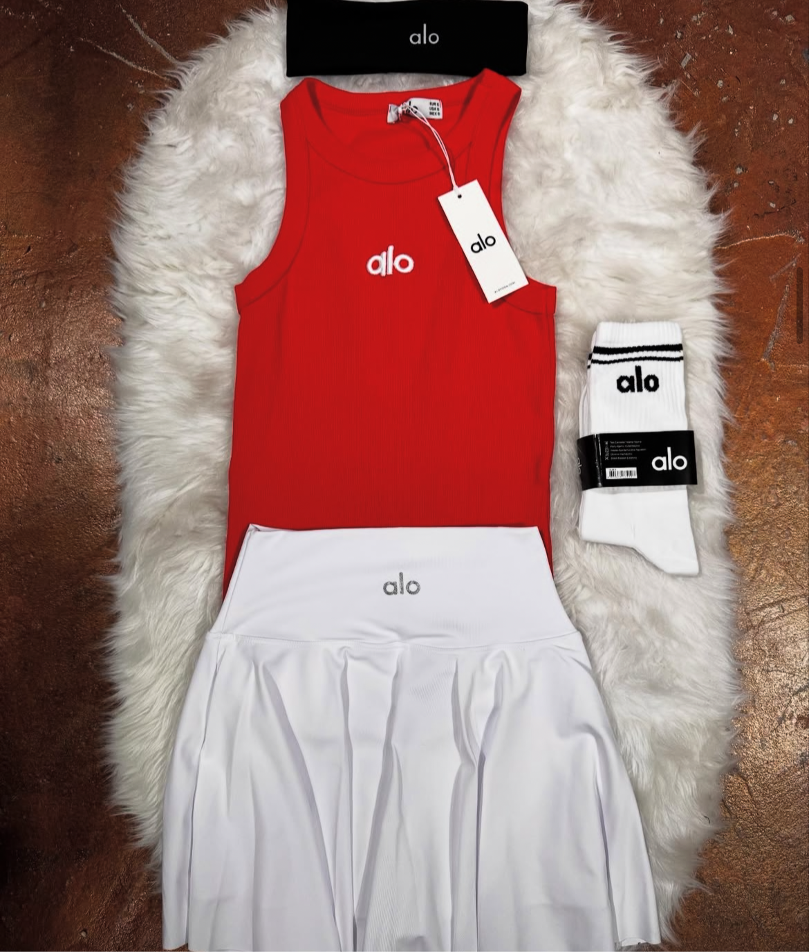 Atlet Şortlu Etek Bandana Çorap 4’lü Takım