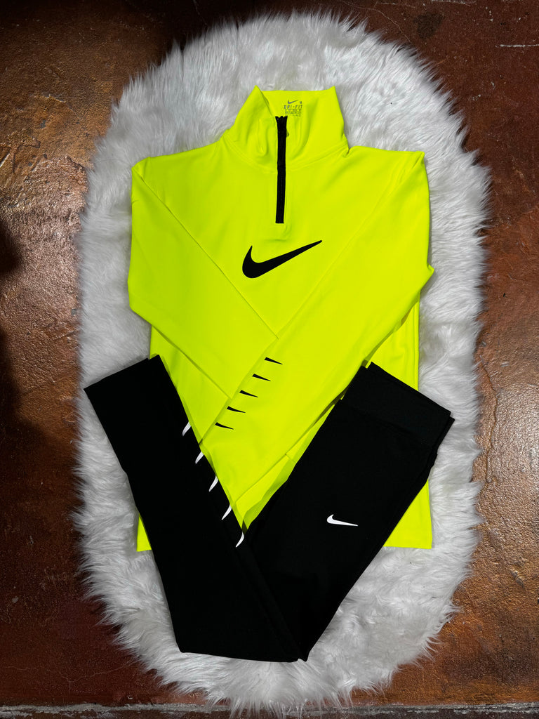 Nike Yarım Fermuar Sweatshirt Tayt Takım