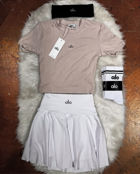 Crop T-Shirt Şortlu Etek Çorap Bandana Takım