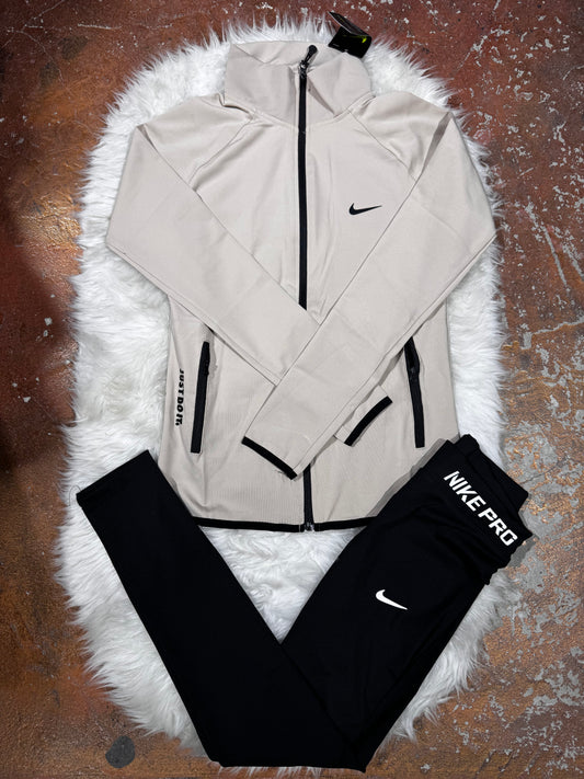 Bej Tam Fermuarlı Sweatshirt Tayt Takım