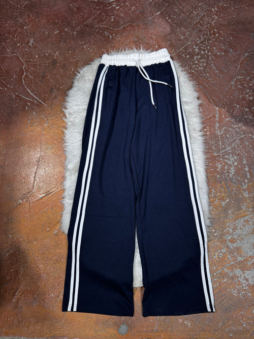 Çift Çizgi Detaylı Pantolon