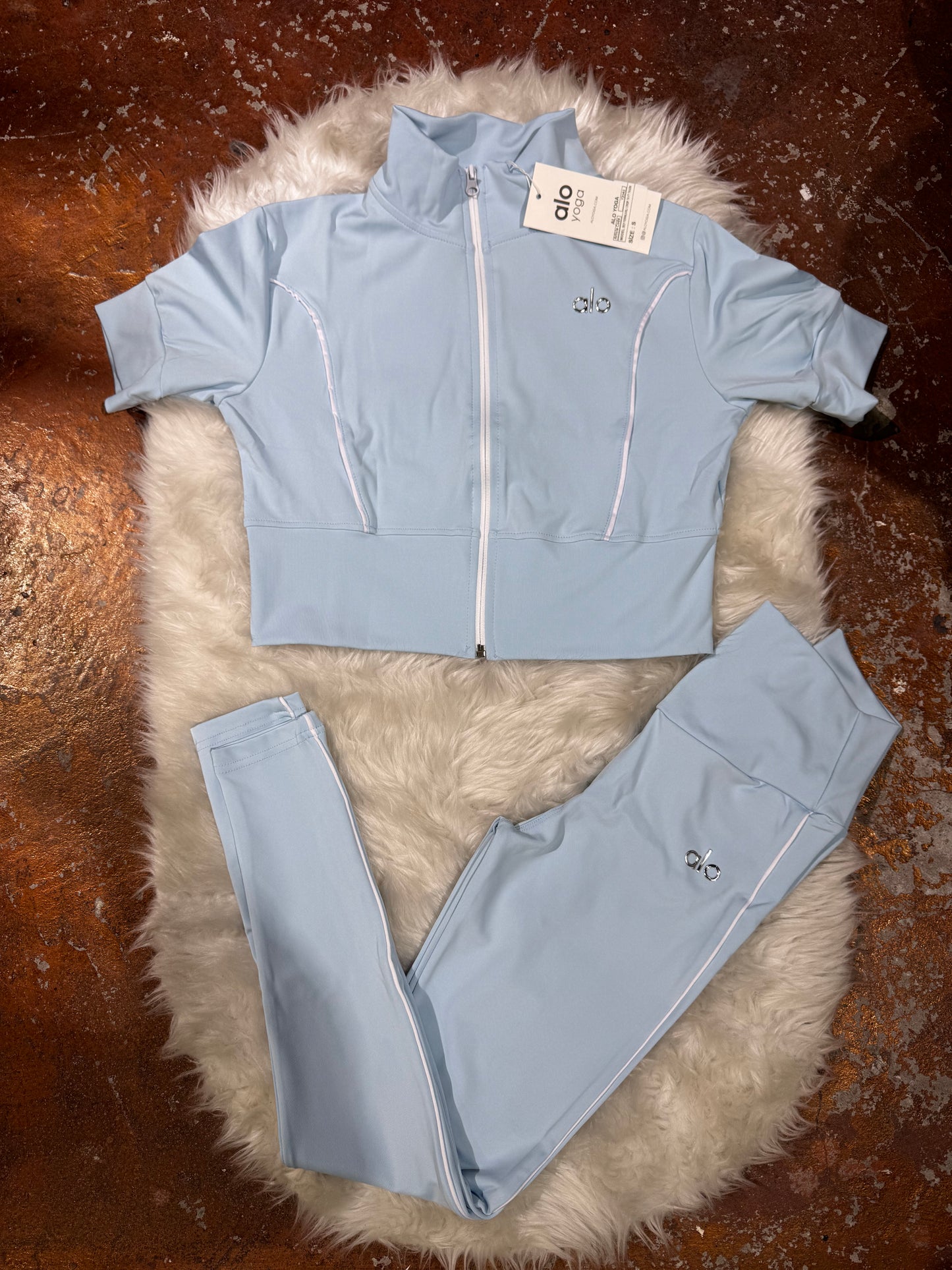 SlimFit Tam Fermuarlı Kısa Kollu Crop  Tayt Takım