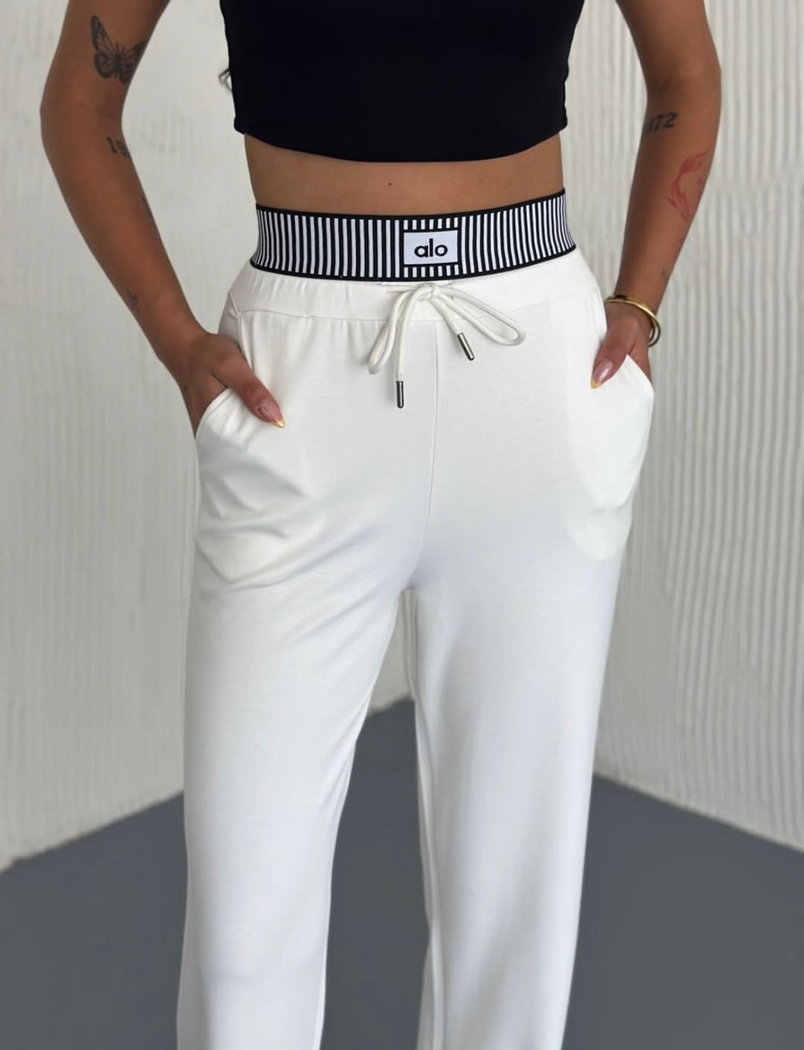 Çizgi Kemerli Pantolon