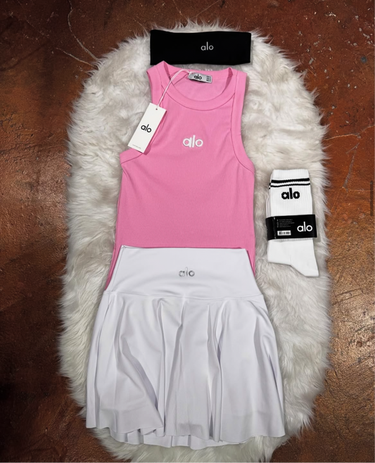 Atlet Şortlu Etek Bandana Çorap 4’lü Takım