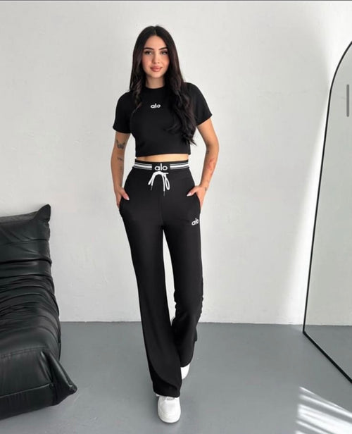Crop T-Shirt Palazzo Pantolon Takım